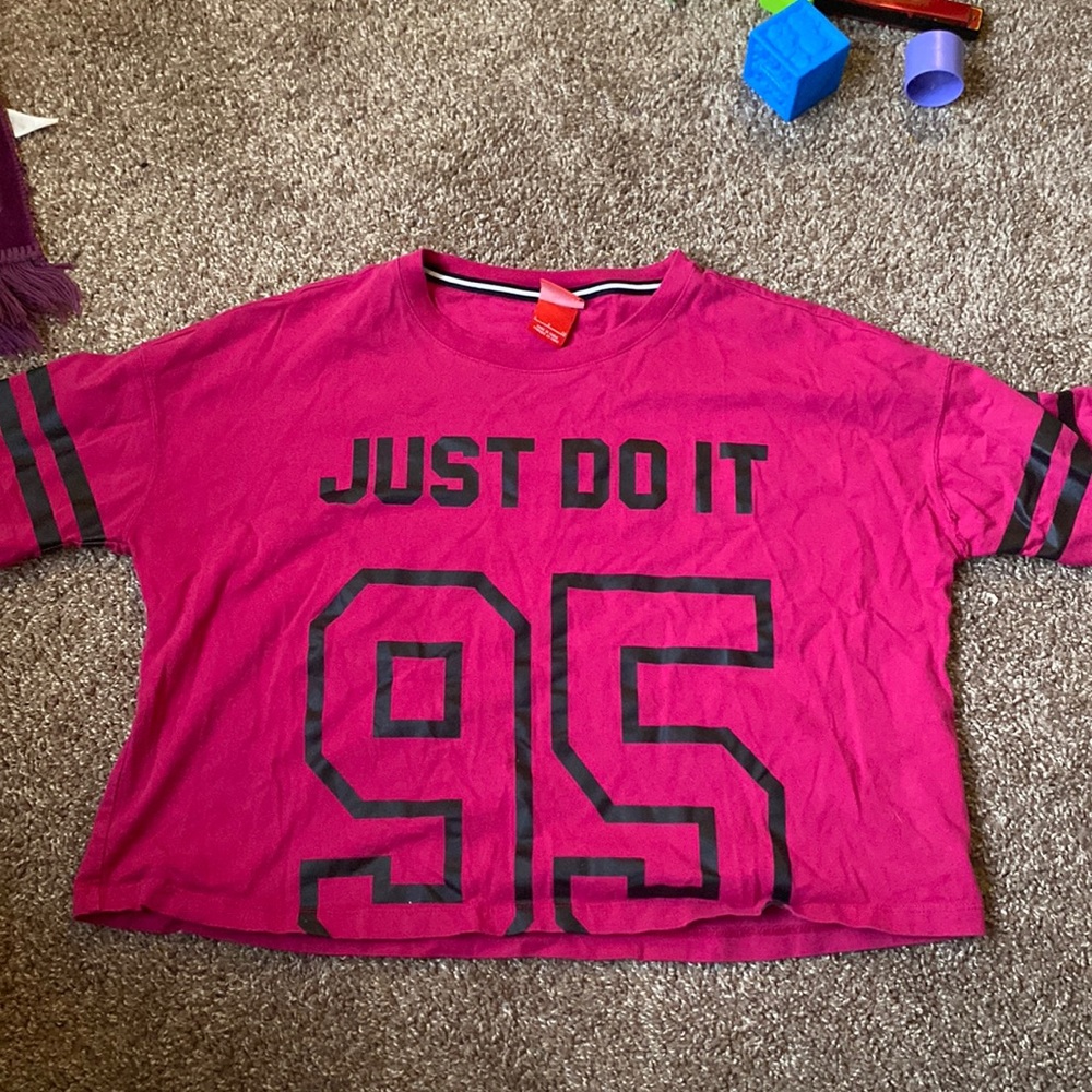 Nike Crop Top